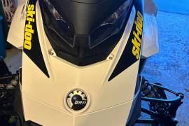 2019 Skidoo MXZ TNT 850etec - 829 miles!