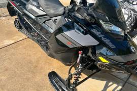 2021 SKI-DOO XRS RENEGADE 850 ETEC