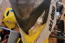 2015 Ski Doo  MXZ TNT