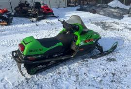 2001 Arctic Cat ZR800 ZR 800 with 2040 miles. Grea