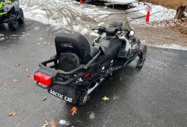 2002 Arctic Cat 660 Touring 2-up 4 Stroke Snowmobi