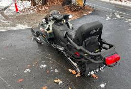 2002 Arctic Cat 660 Touring 2-up 4 Stroke Snowmobi