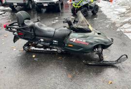 2002 Arctic Cat 660 Touring 2-up 4 Stroke Snowmobi