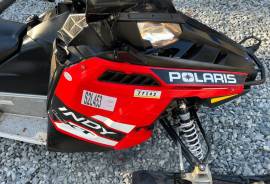 2015 Polaris Indy® LXT 550 144 Indy Red electric s