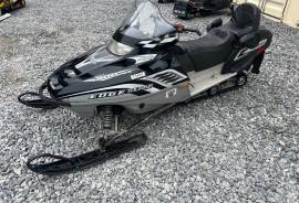 2004 Polaris Edge Touring 600 2up electric start r