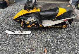 2006 Ski-Doo SkiDoo MXZ 500ss 500 ss with 6198 mil