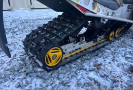 2005 Ski-Doo MXZ 600 Adrenaline HO SDI picked trac