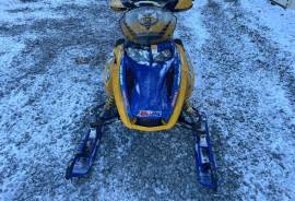 2005 Ski-Doo MXZ 600 Adrenaline HO SDI picked trac