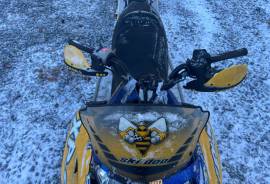 2005 Ski-Doo MXZ 600 Adrenaline HO SDI picked trac