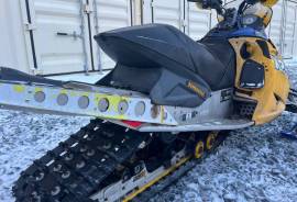 2005 Ski-Doo MXZ 600 Adrenaline HO SDI picked trac