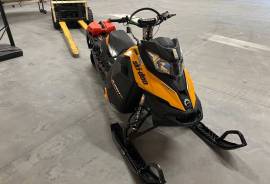 2014 Ski-Doo skidoo summit 800 etec with reverse 5