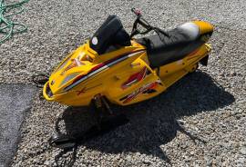 2007 SkiDoo Ski-Doo Mini Z X REV 120 kids youth sn