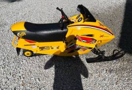 2005 SkiDoo Ski-Doo Mini Z X 120 kids youth snowmo