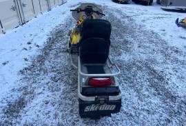 2009 SkiDoo Ski-Doo Skandic® Tundra LT 550F 5712 m