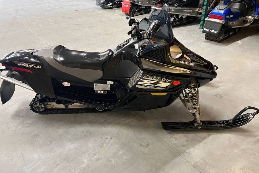 2007 Arctic Cat Jaguar Z1 4 stroke electric start