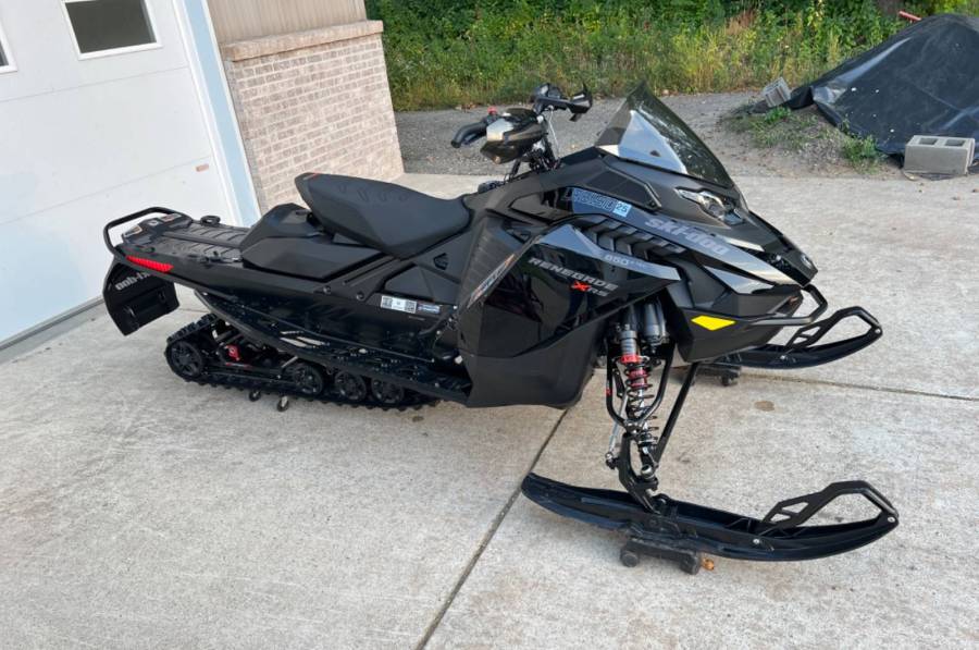 2023 Ski-doo XRS Renegade 850