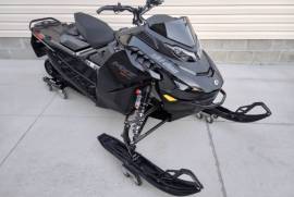 2025 Ski-Doo MXZ XRS 600R 137