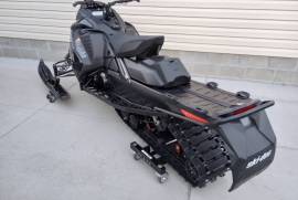 2025 Ski-Doo MXZ XRS 600R 137