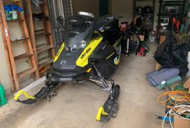 2022 Ski Doo Renegade Sport 600  