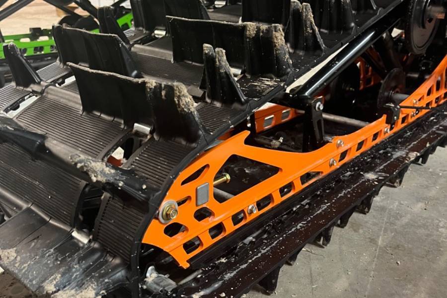 2014 Arctic cat m8000