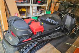 2015 Ski-Doo RENEGADE XRS 800 *LOW MILES*