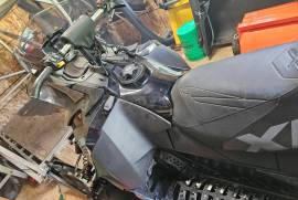 2015 Ski-Doo RENEGADE XRS 800 *LOW MILES*