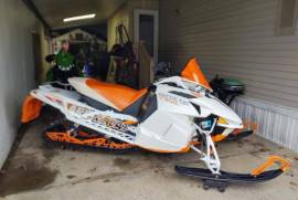 2012 Arctic cat F800 Limited