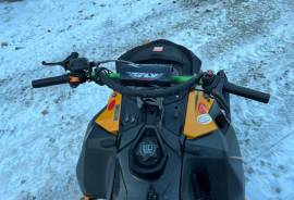 2014 Ski-Doo skidoo summit 800 etec Will Trade