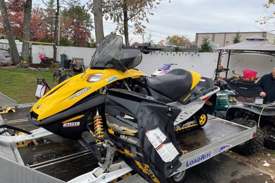 2006 SkiDoo SkiDoo MXZ 500ss 500 ss Will Trade