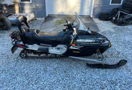 2004 SkiDoo Legend 380 2up elec rev Will Trade