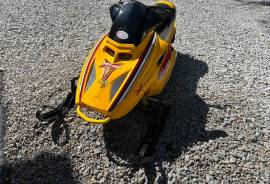 2005 SkiDoo Ski-Doo Mini Z X 120 kids youth snowmo