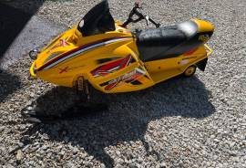 2005 SkiDoo Ski-Doo Mini Z X 120 kids youth snowmo