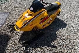 2005 SkiDoo Ski-Doo Mini Z X 120 kids youth snowmo